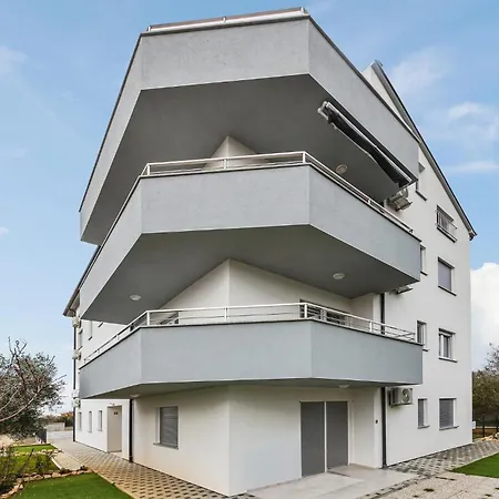 Apartment 1 Bedroom Amazing In