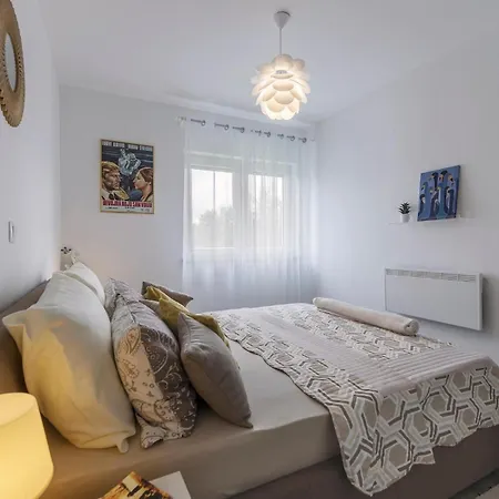 Apartmán 1 Bedroom Amazing In